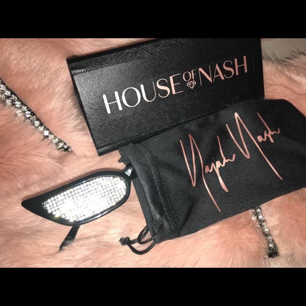 🎉Luxed Out Crystal Lenses www.najahnash.com